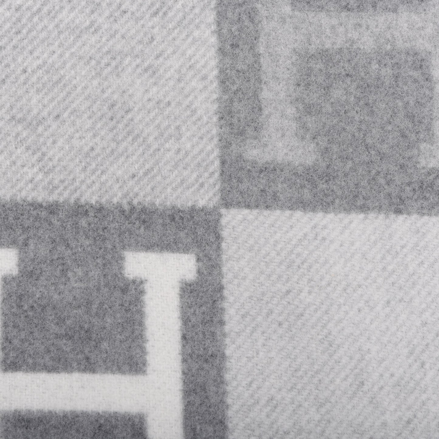 Wool Cashmere Avalon III Blanket Ecru Gris Clair