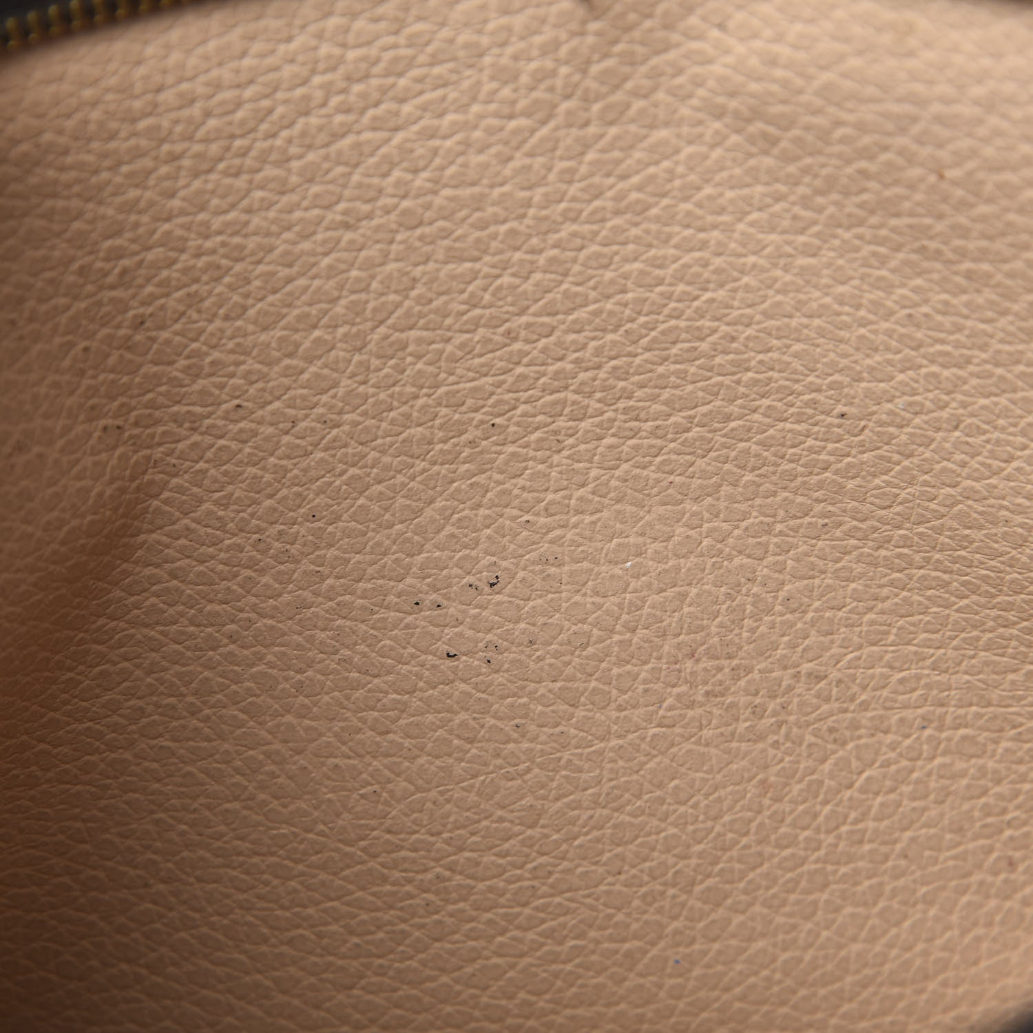 Louis Vuitton Monogram Toiletry Pouch 19 8 of 10