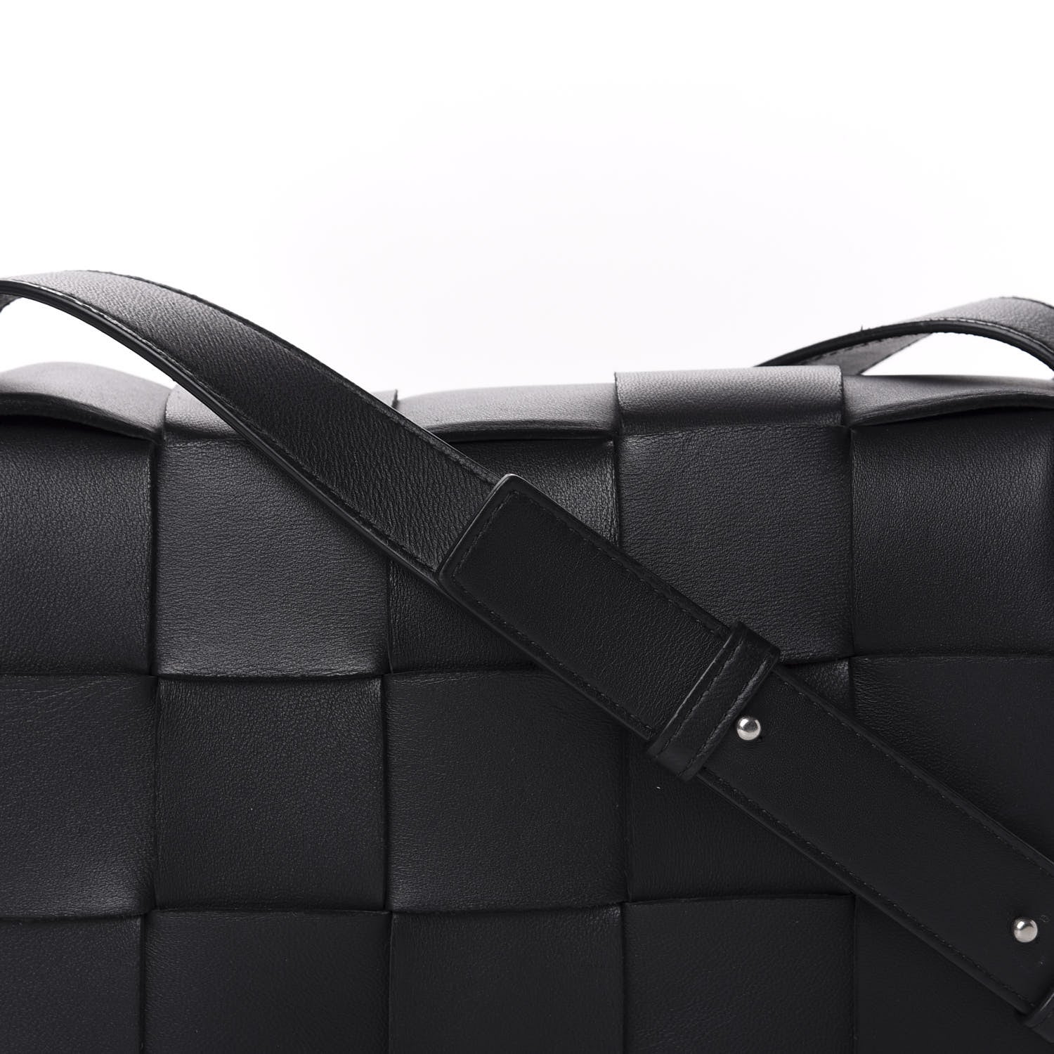 Bottega Veneta Lambskin Maxi Intrecciato Cassette Crossbody Bag Black 8 of 9