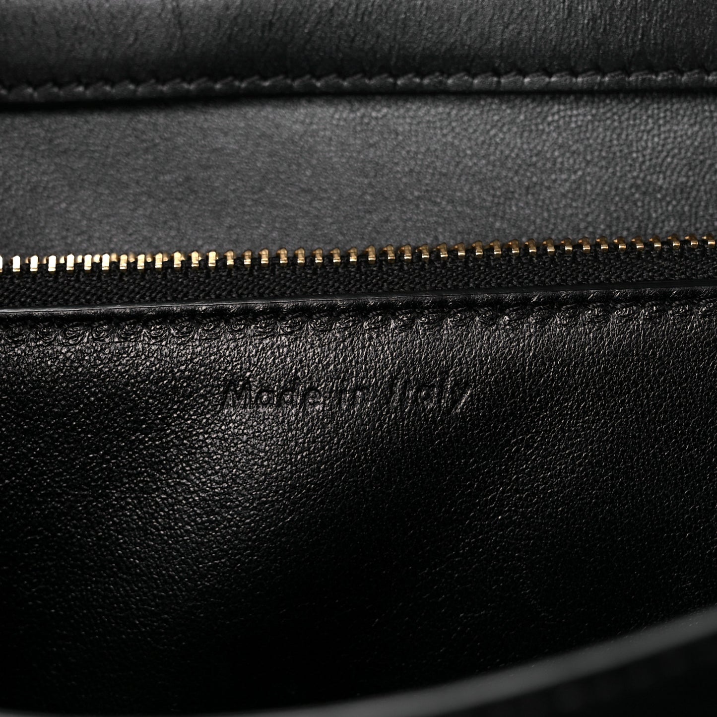 Box Calfskin Medium Classic Box Flap Bag Black