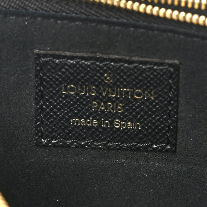 Louis Vuitton Monogram Giant Jungle Pochette Double Zip Black 6 of 9