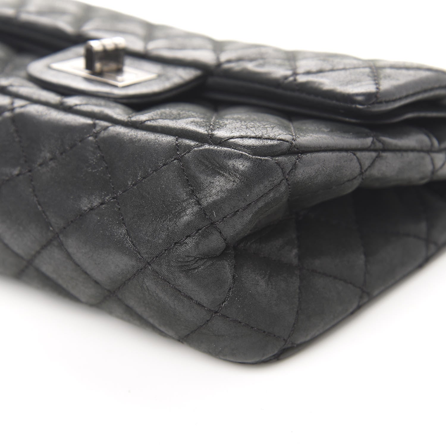 Chanel Iridescent Calfskin Quilted 2.55 Reissue 224 Flap Black 9 of 11