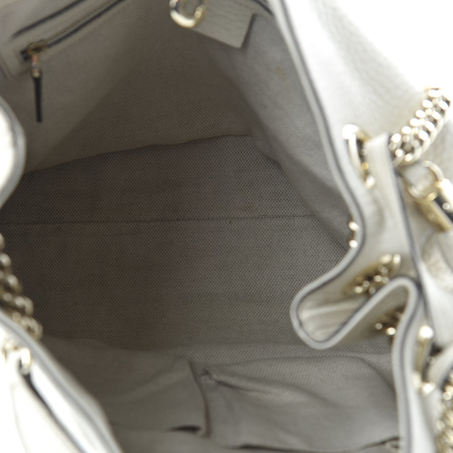 Pebbled Calfskin Medium Soho Chain Shoulder Bag Off White