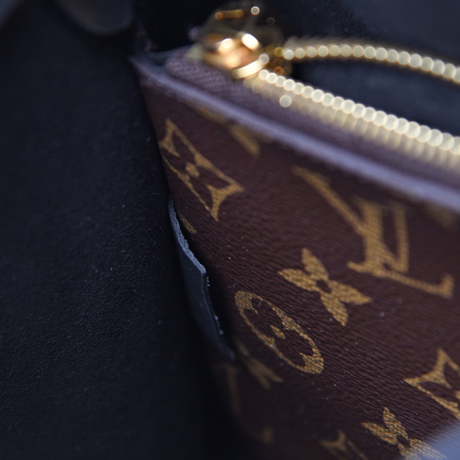 Louis Vuitton Monogram Neonoe MM Black 6 of 10