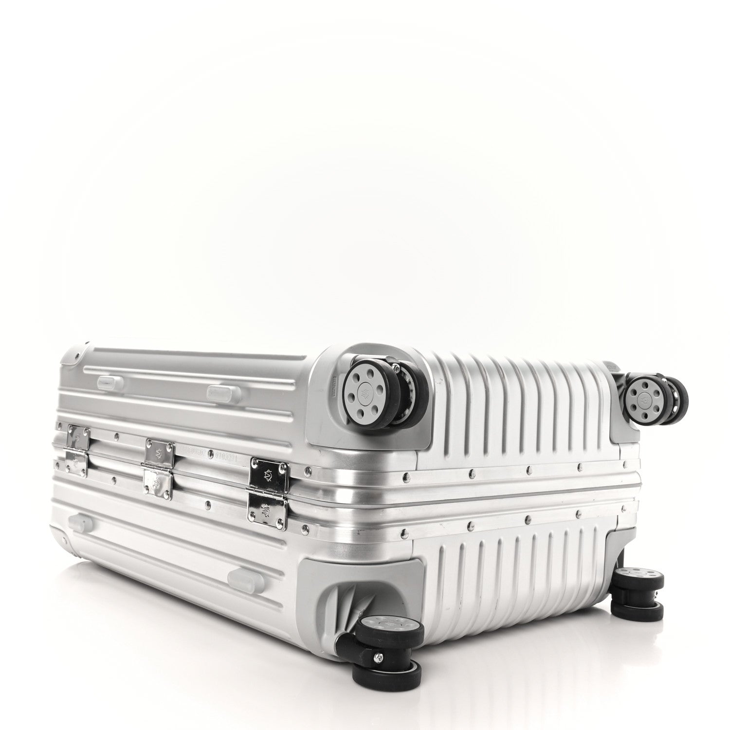 Rimowa Aluminum Original Cabin Plus Silver 3 of 9