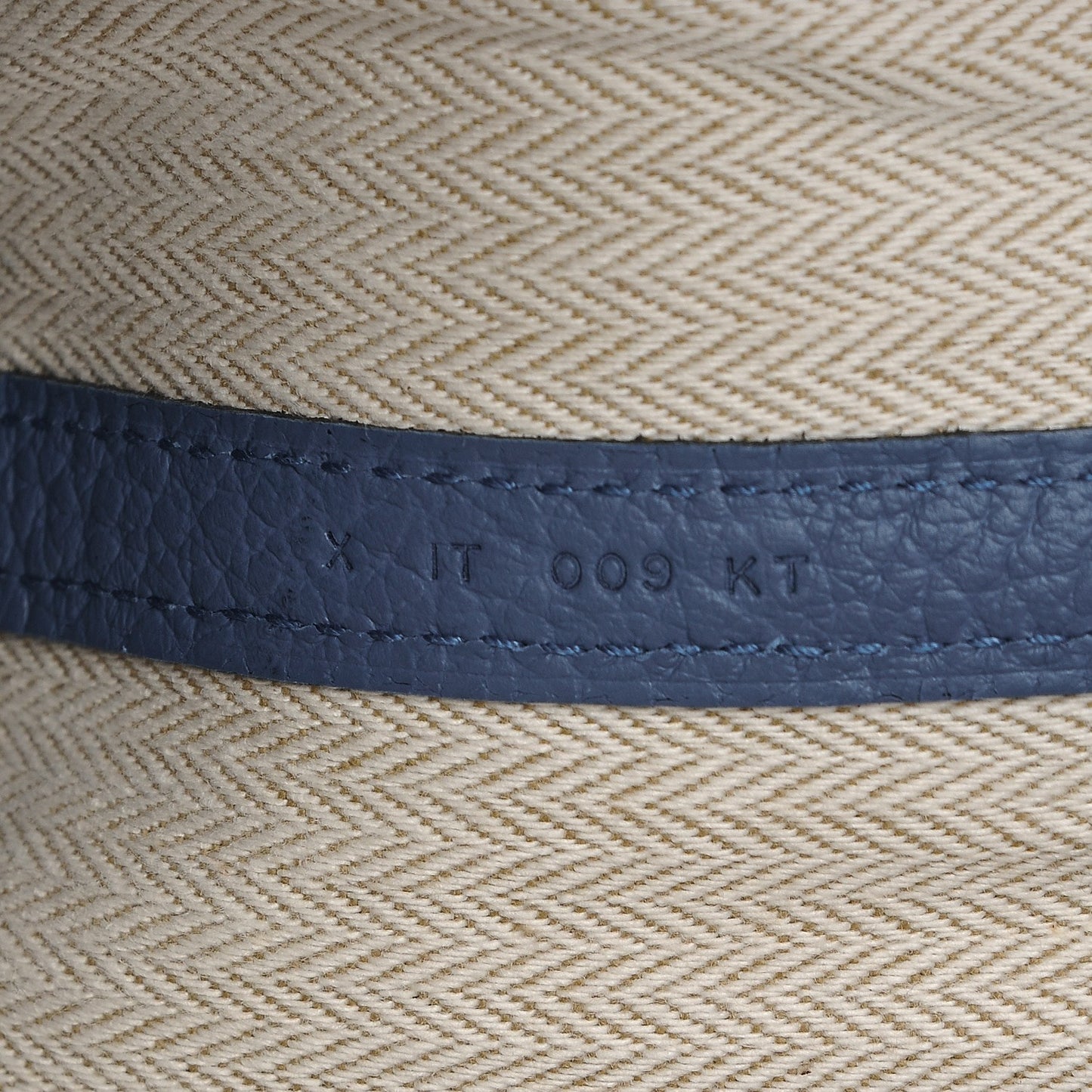 Vache Country Garden Party Tote 36 MM Bleu Agate