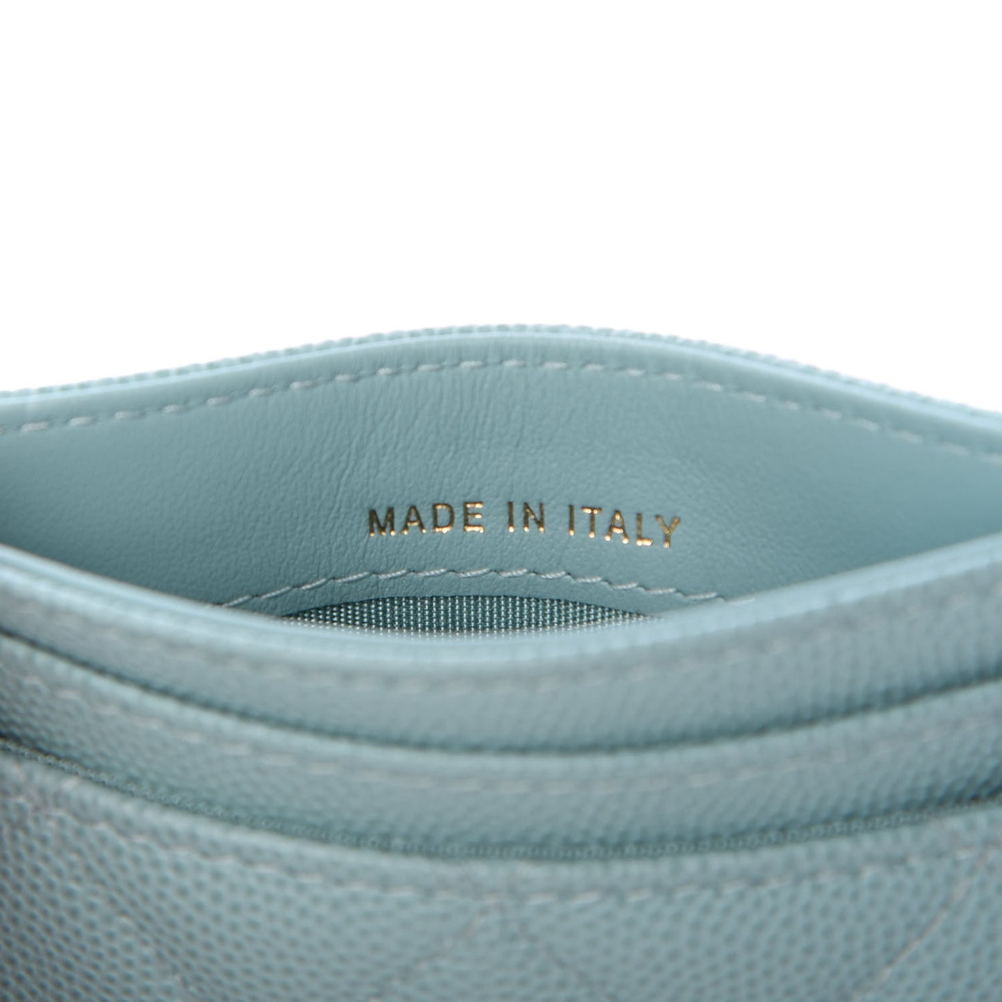 Caviar Quilted Filigree Card Holder Light Blue