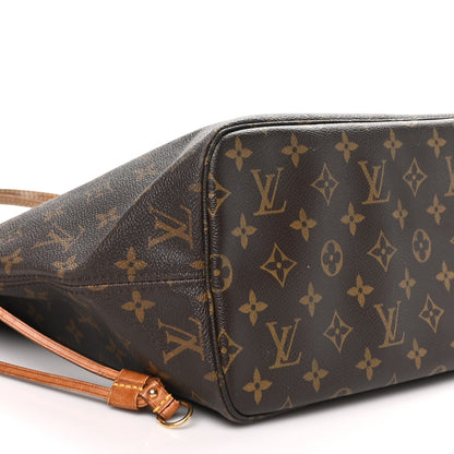Louis Vuitton Monogram Neverfull MM 9 of 11