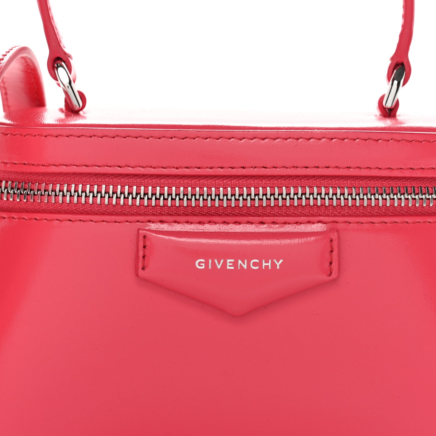 Box Calfskin Antigona Vanity Bag With Chain Neon Pink