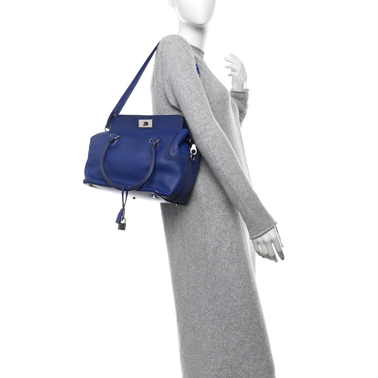 Hermes Swift Toolbox 26 Bleu Electrique 2 of 17
