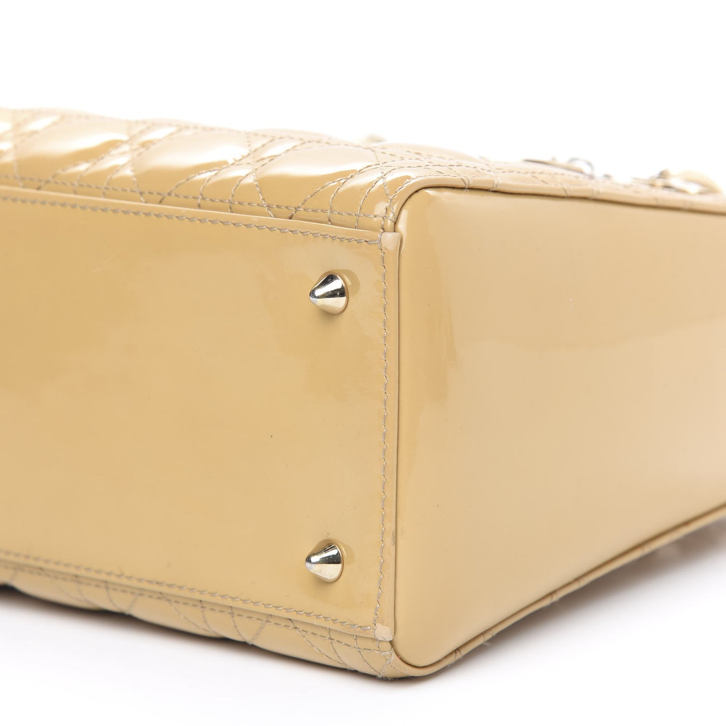 Patent Cannage Medium Lady Dior Beige