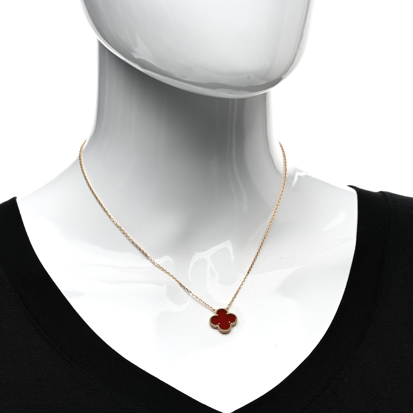 18K Yellow Gold Carnelian Vintage Alhambra Pendant Necklace