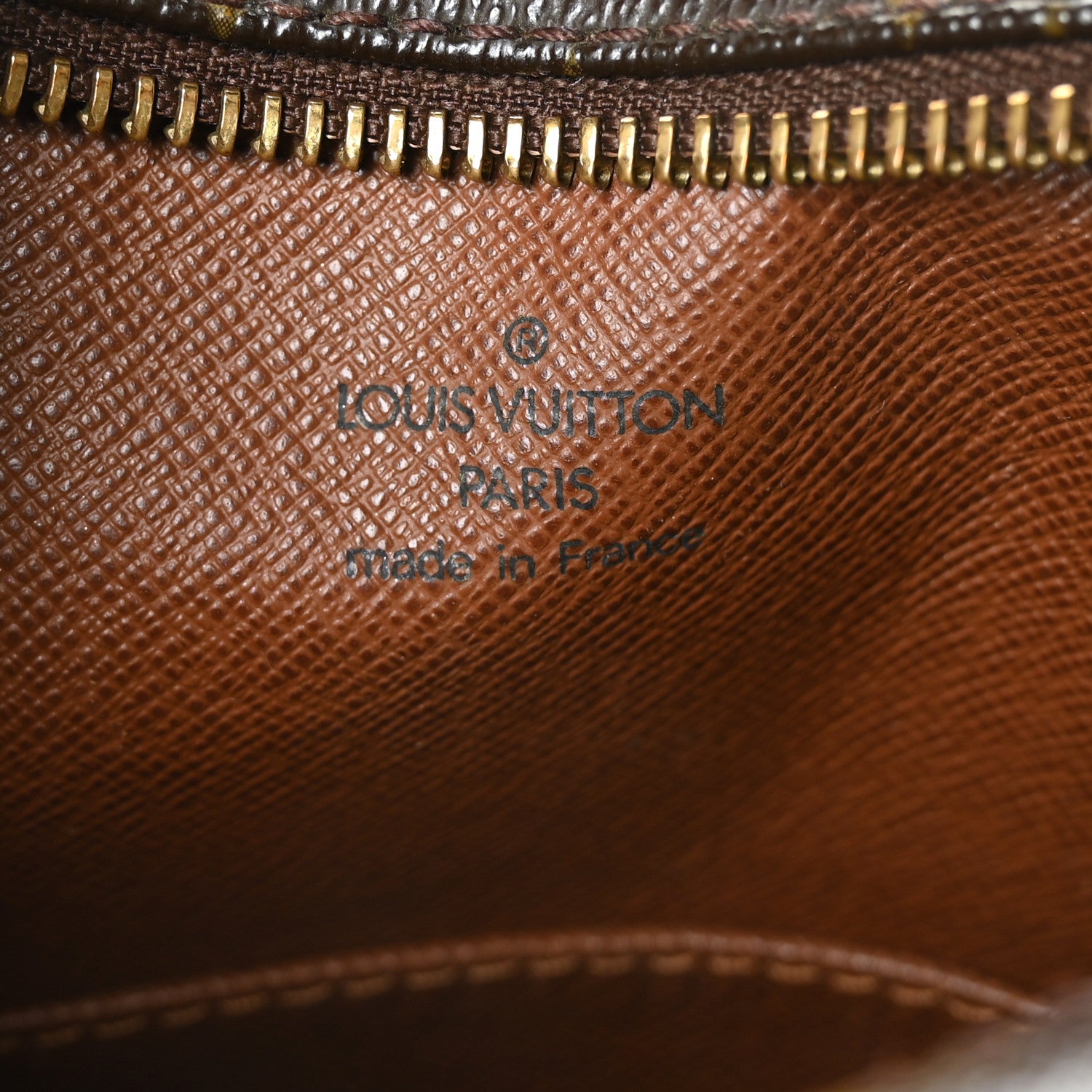 Louis Vuitton Monogram Danube 21 6 of 10