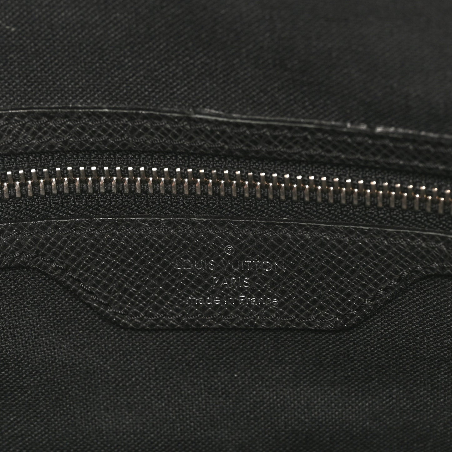 Taiga Roman GM Messenger Black