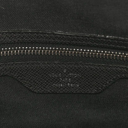 Louis Vuitton Taiga Roman GM Messenger Black 6 of 10
