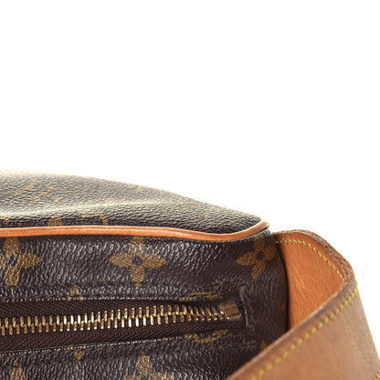 Louis Vuitton Monogram Croissant MM 10 of 10