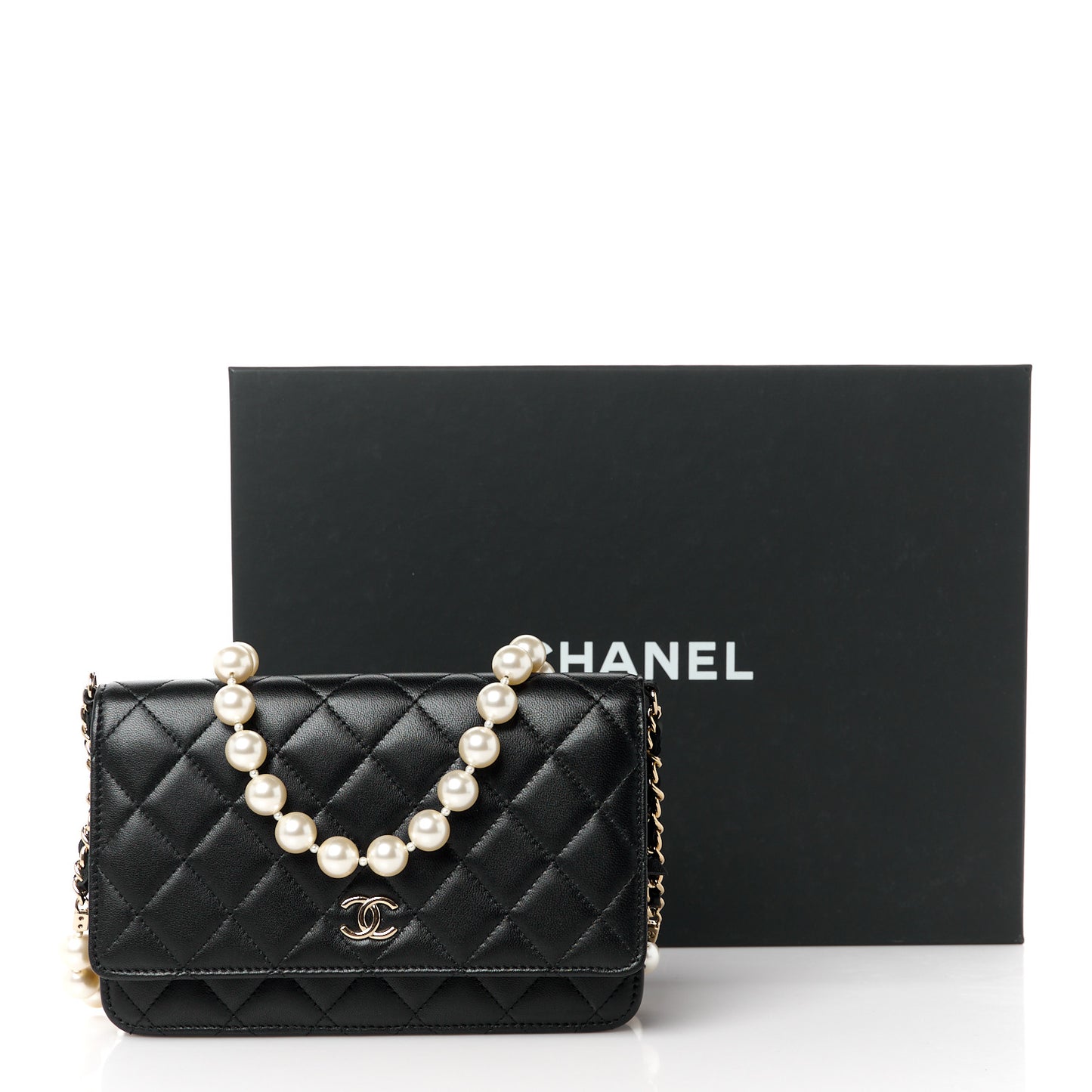 Lambskin Quilted Pearl Wallet On Chain WOC Black