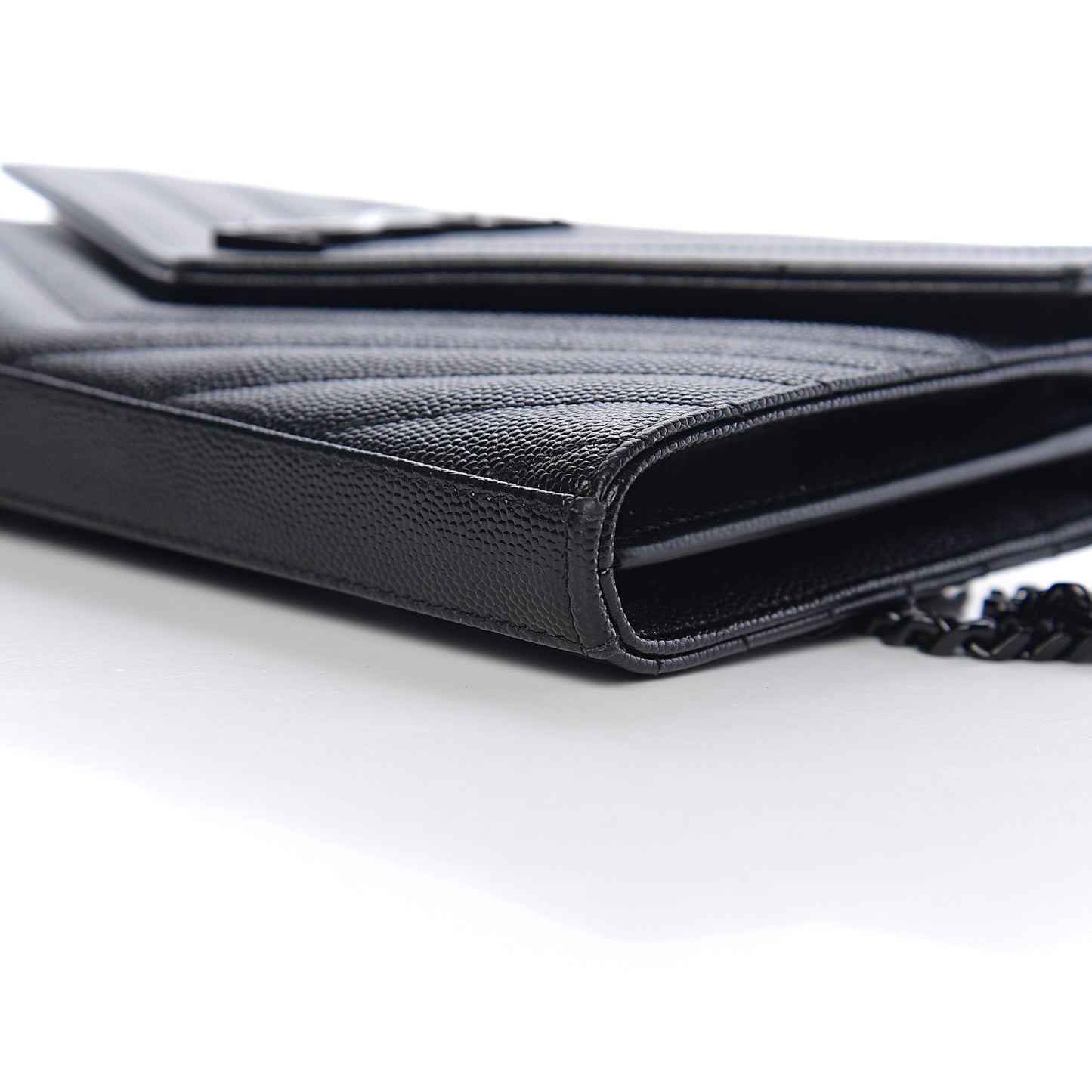 Grain De Poudre Matelasse Chevron Monogram Chain Wallet Black