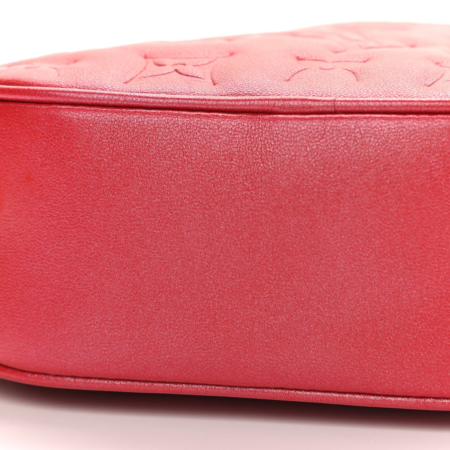 Lambskin Embossed Monogram Fall In Love Sac Coeur Heart Chain Bag Lipstick Red