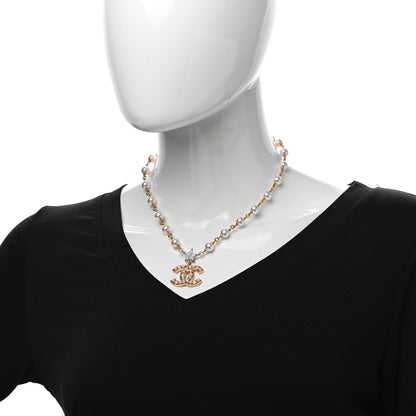 Chanel Metal Pearl Crystal CC Star Necklace Gold 2 of 6