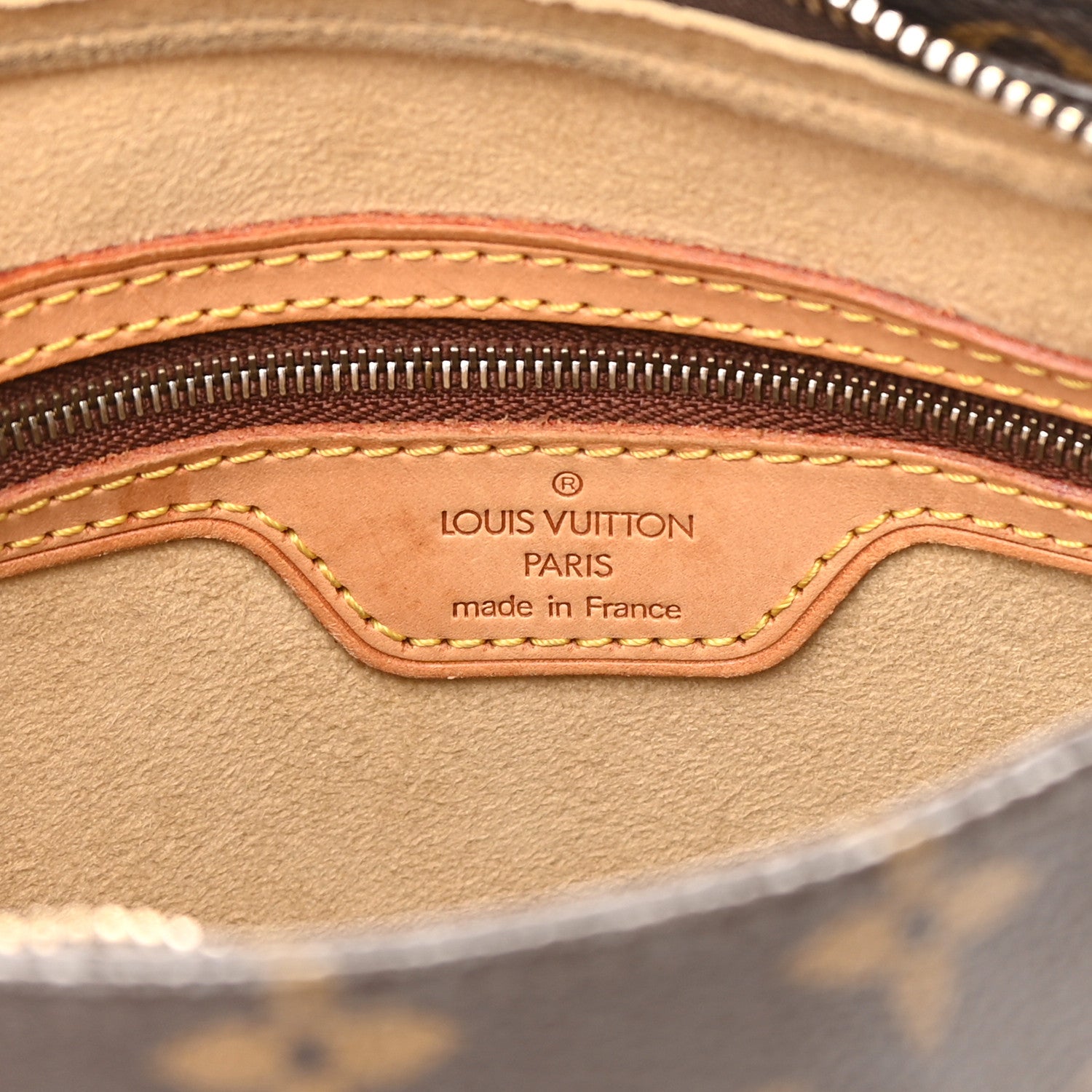 Louis Vuitton Monogram Looping MM 6 of 18