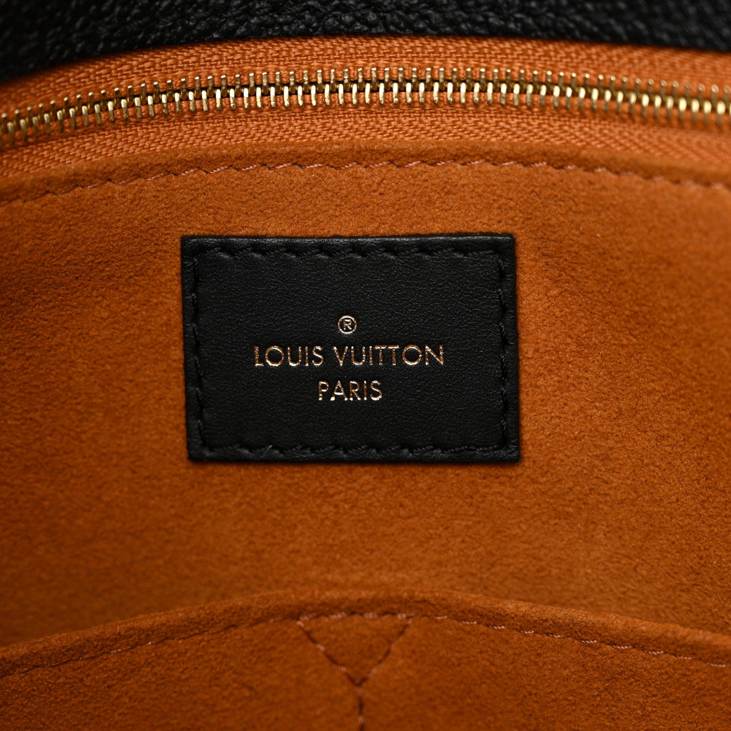 Louis Vuitton Empreinte Monogram Giant Onthego MM Black 6 of 13