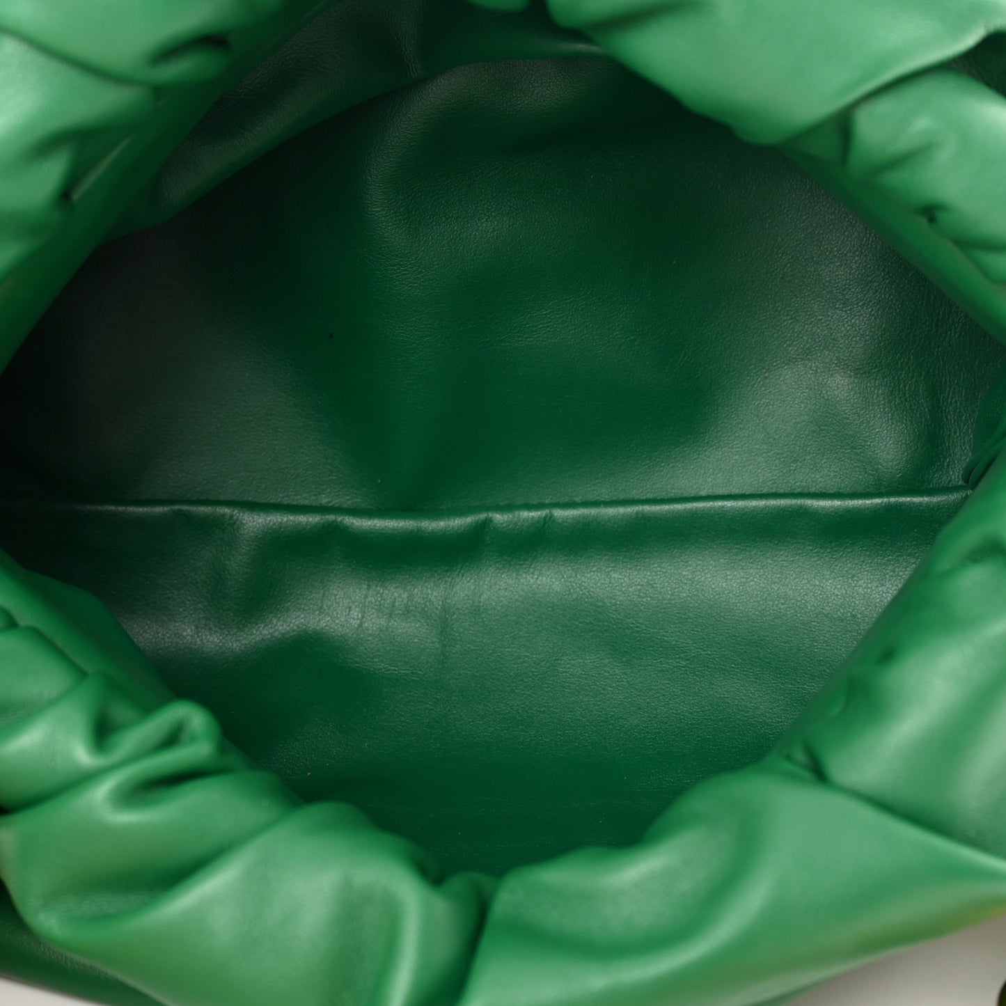 Calfskin The Pouch Chain Racing Green