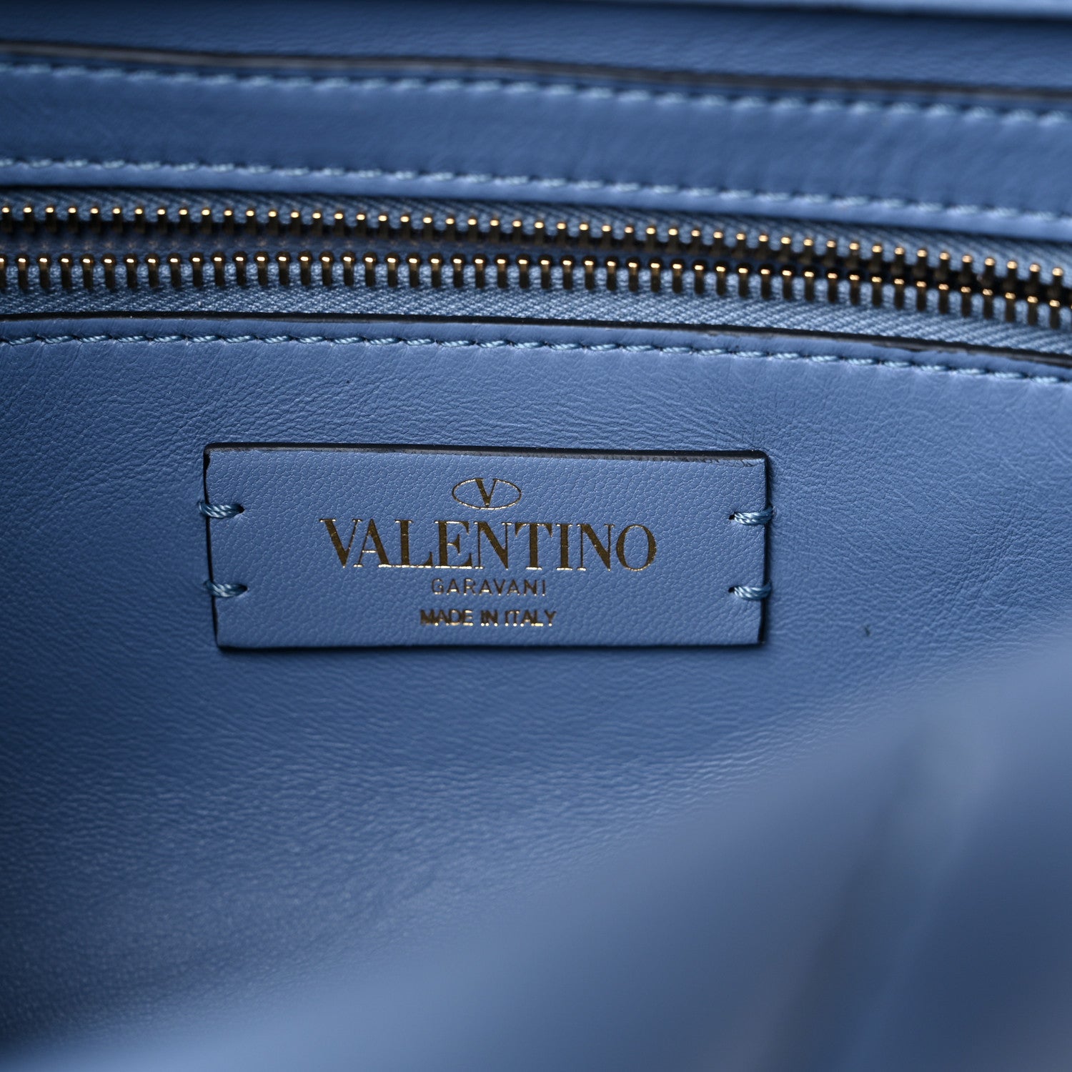 Valentino Garavani Nappa Medium Roman Stud Shoulder Bag Niagara 5 of 7