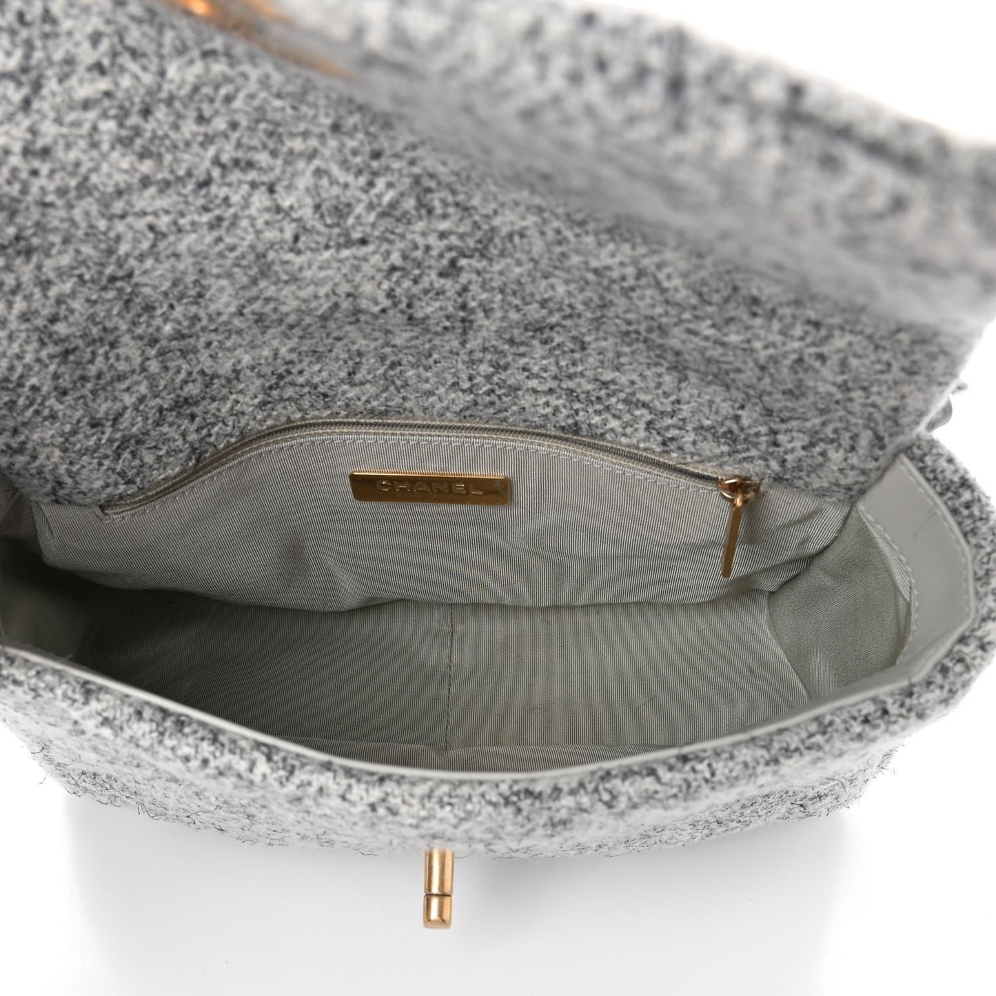 Tweed Quilted Medium Chanel 19 Flap Grey Ecru
