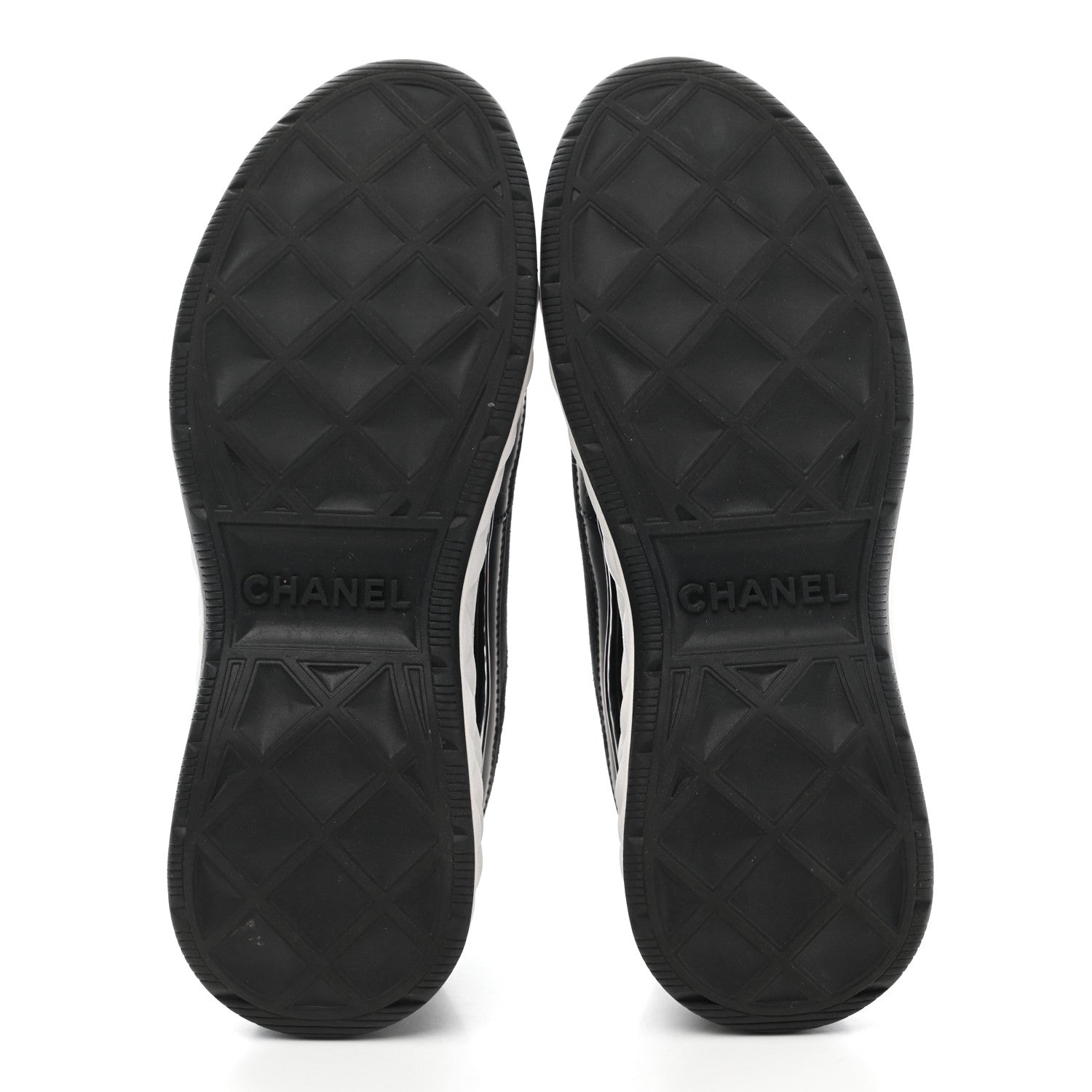 Chanel Velvet Calfskin Mixed Fibers CC Sneakers 37 Black 5 of 11