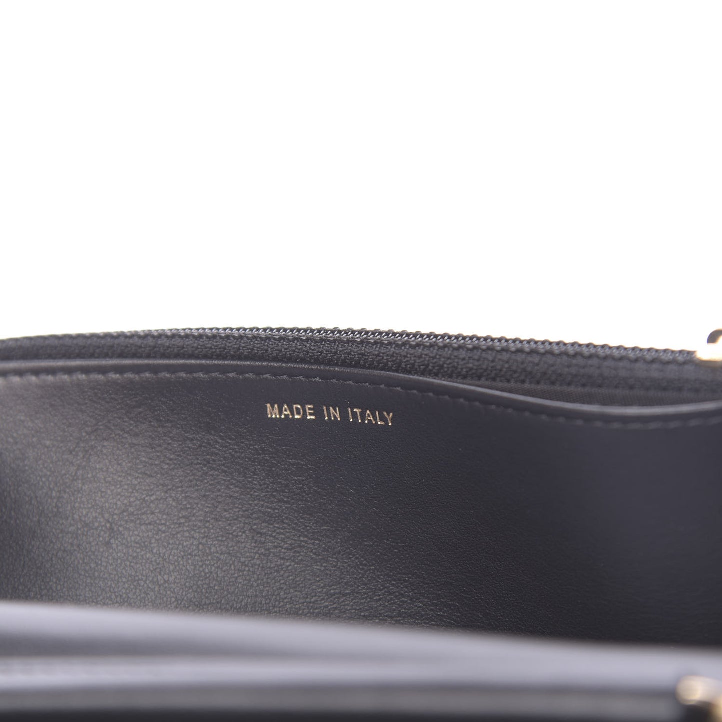 Caviar Quilted CC Filigree Wallet On Chain WOC Black
