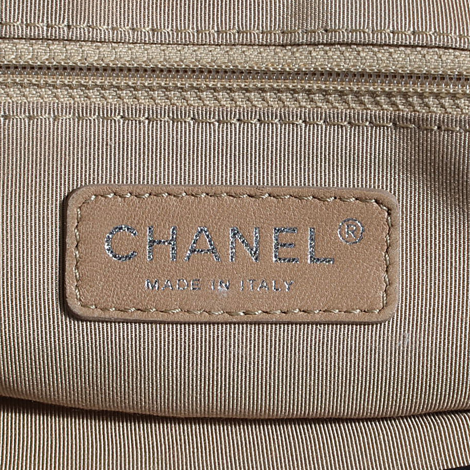 Chanel Caviar Quilted Expandable Zip Shoulder Bag Black 5 of 6