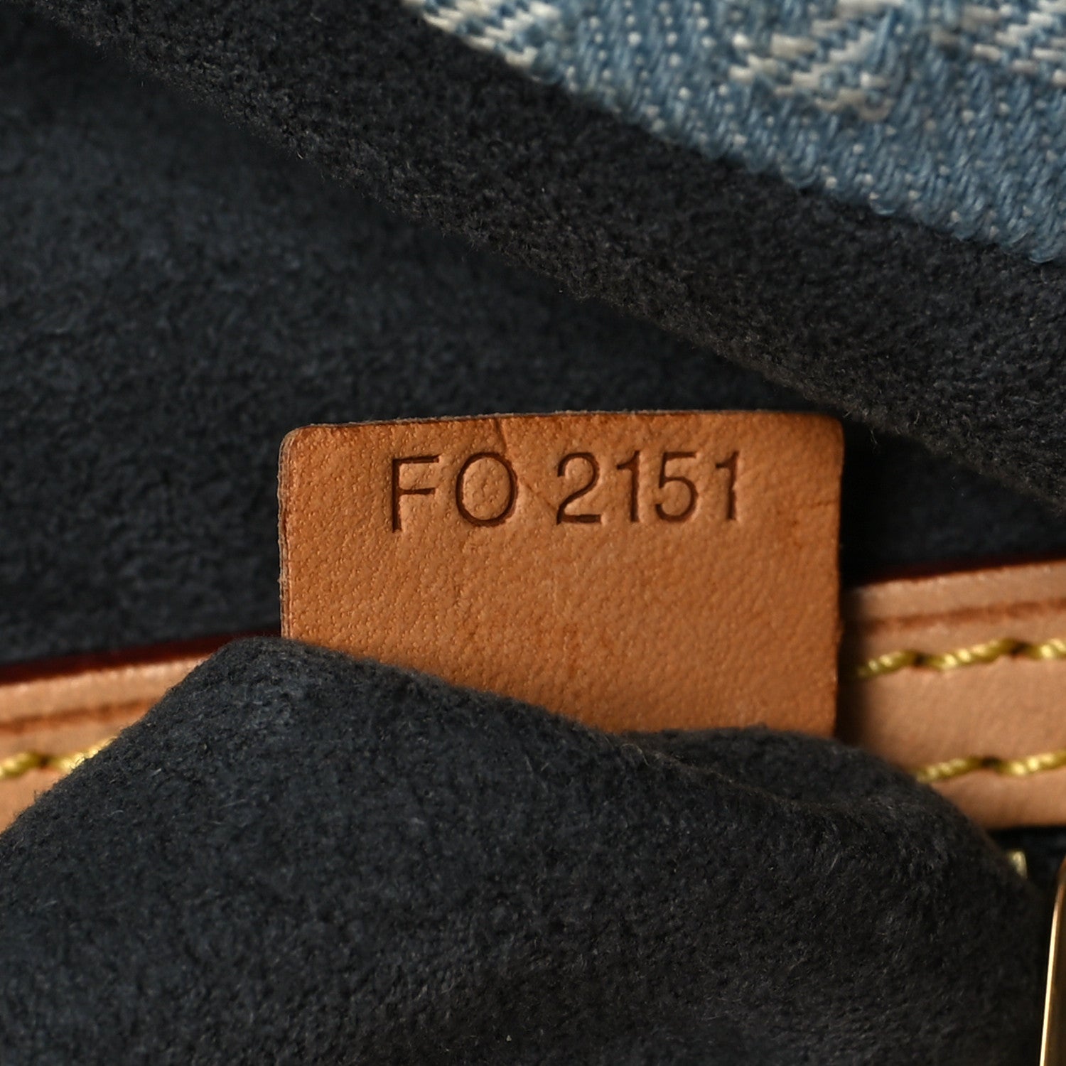 Louis Vuitton Denim Daily GM Blue Clair 7 of 11