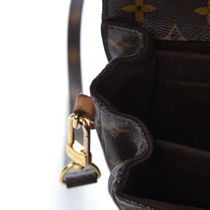 Louis Vuitton Monogram Pochette Metis 16 of 20
