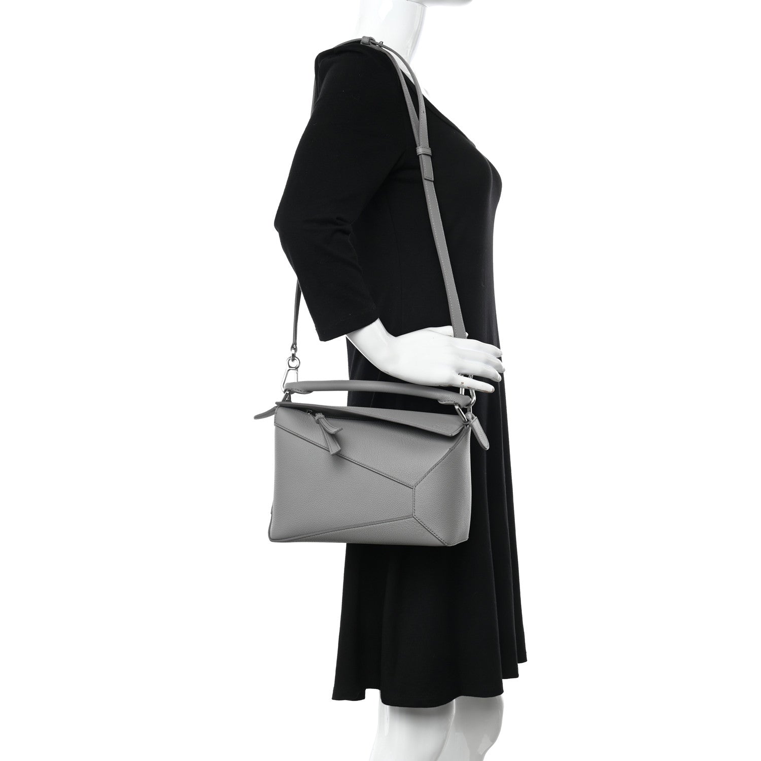 Loewe Calfskin Small Puzzle Edge Bag Pearl Grey 2 of 9
