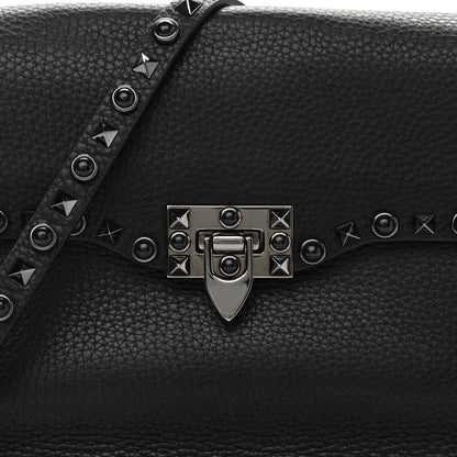 Valentino Garavani Pebbled Calfskin Onyx Medium Rockstud Rolling Flap Saddle Bag Black 7 of 9