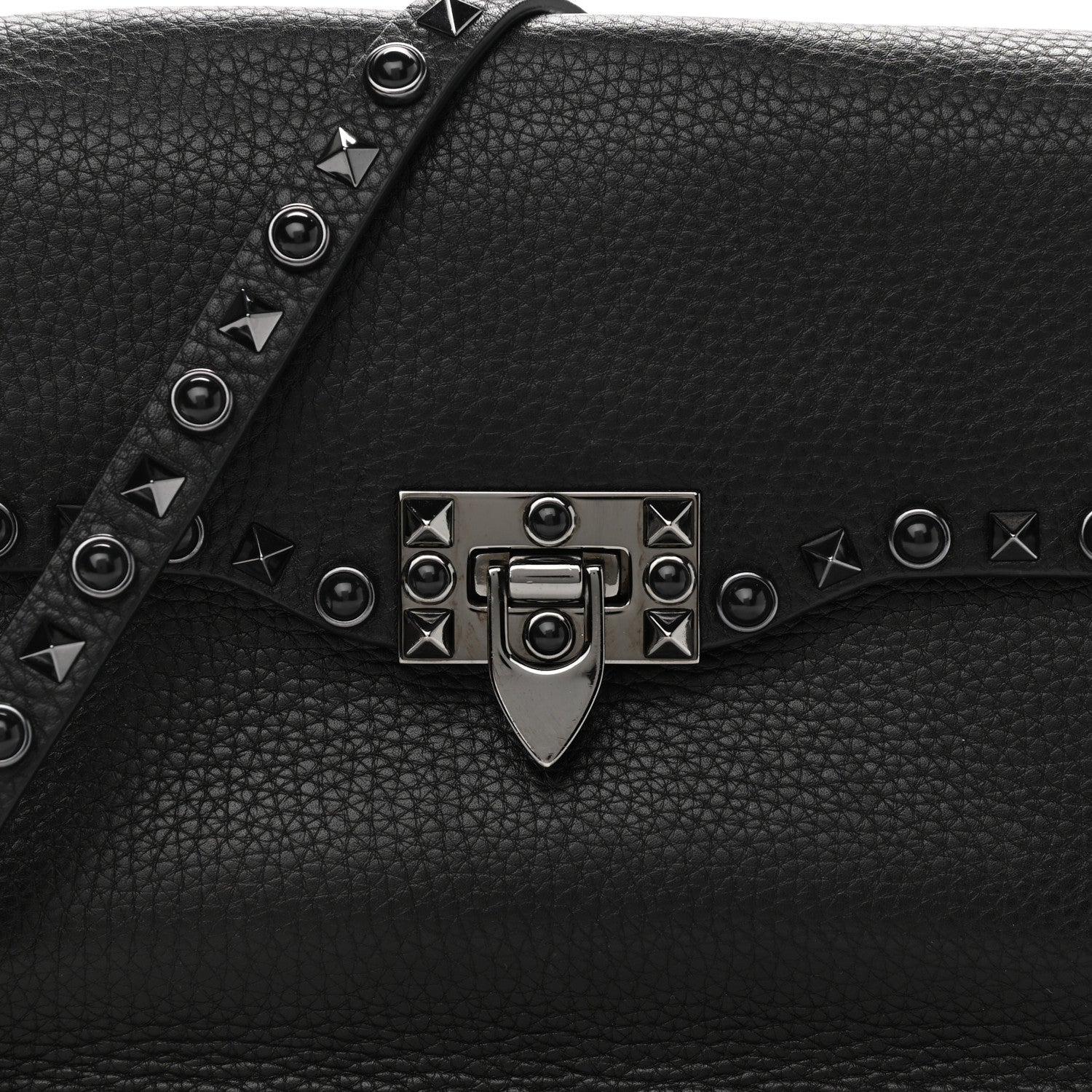 Valentino Garavani Pebbled Calfskin Onyx Medium Rockstud Rolling Flap Saddle Bag Black 7 of 9