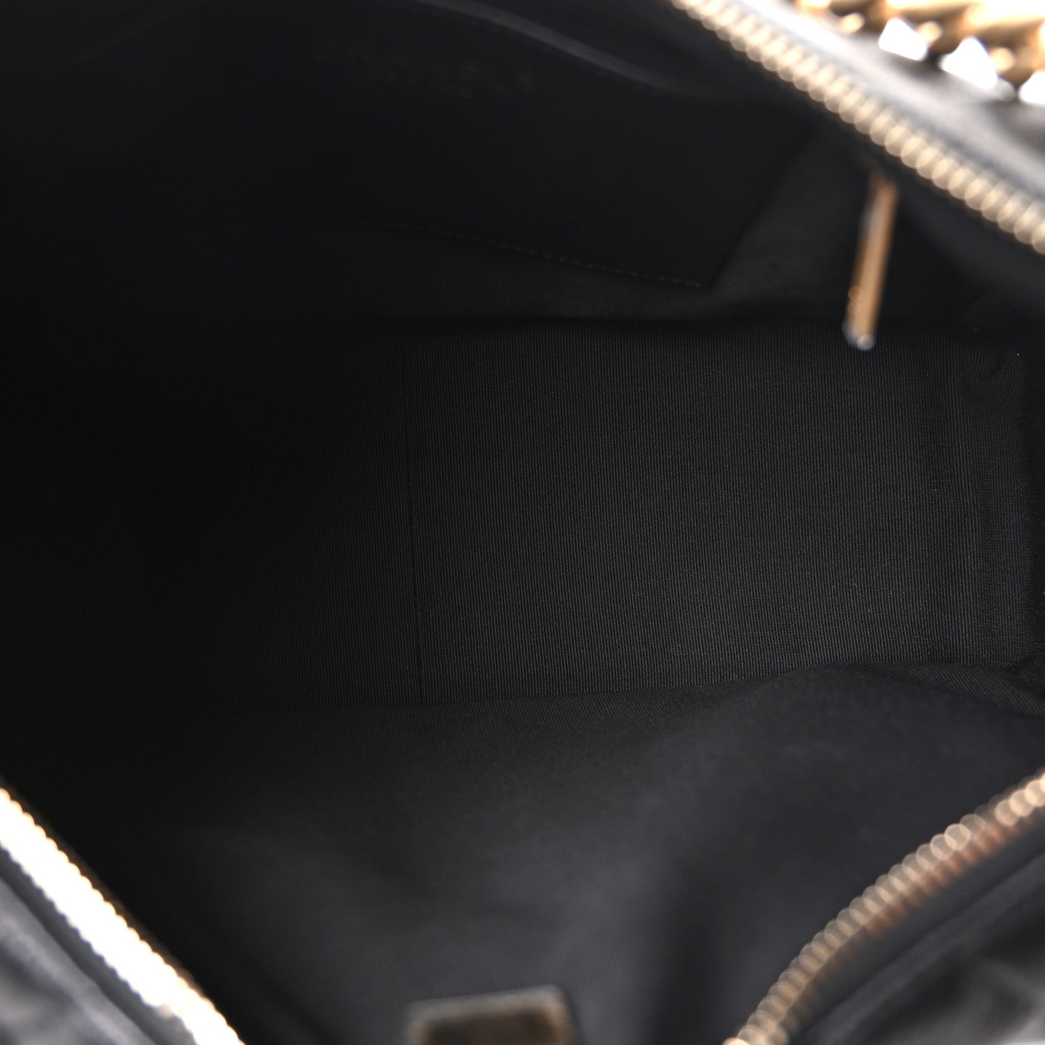 Chanel Shiny Lambskin Quilted Large Trendy Pockets Hobo Black 4 of 10