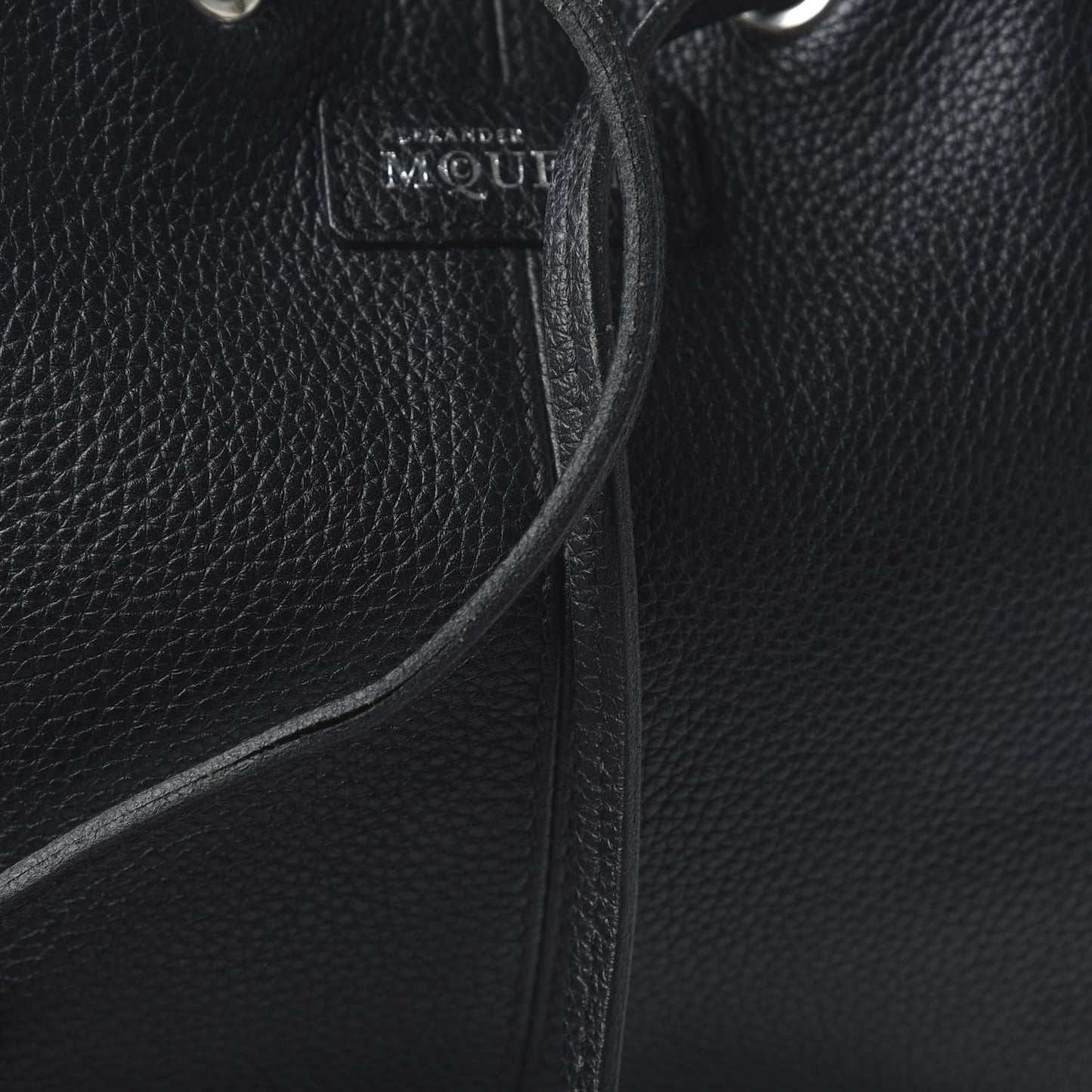 Calfskin Padlock Skull Bucket Bag Black