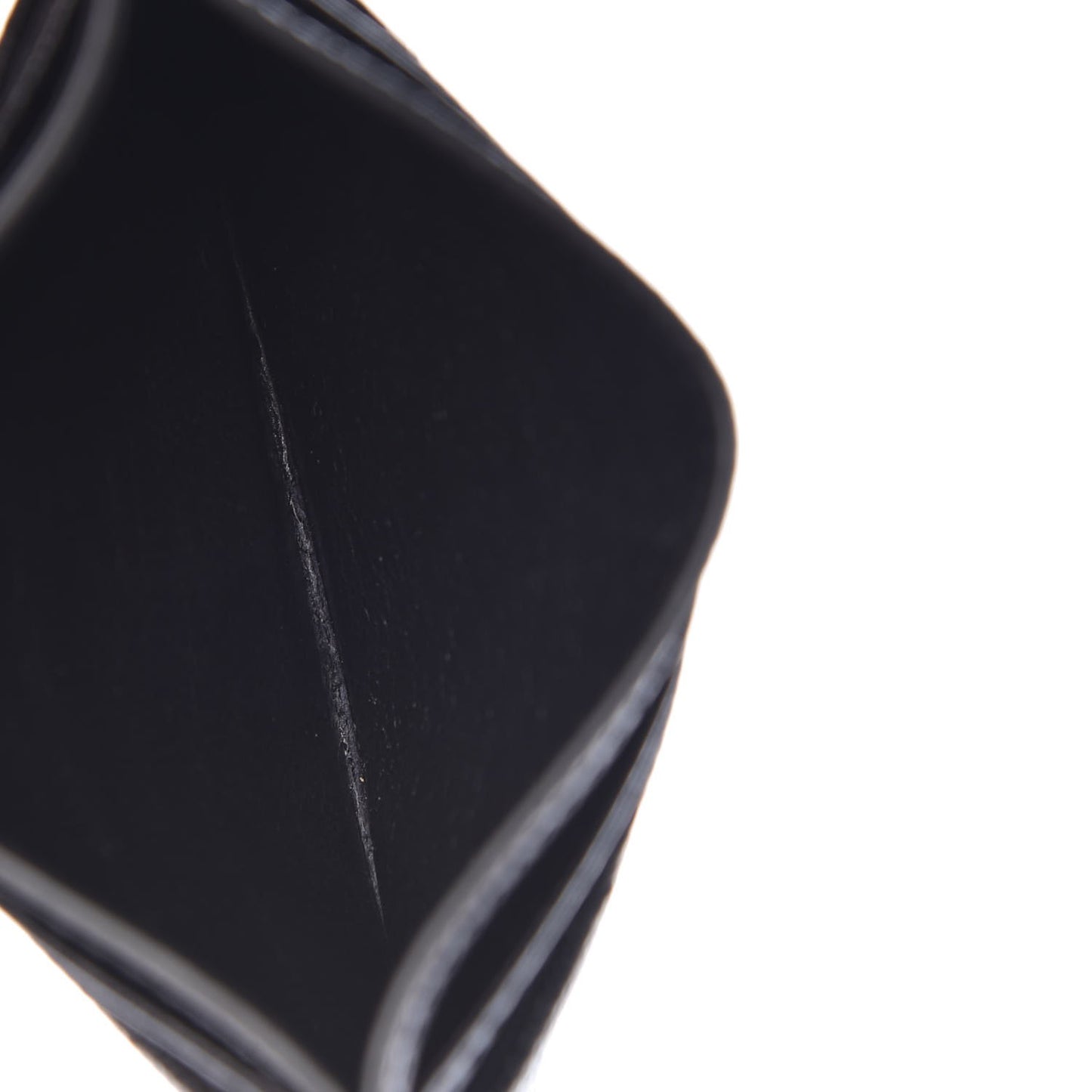 Grain De Poudre Matelasse Chevron Monogram Credit Card Case Black