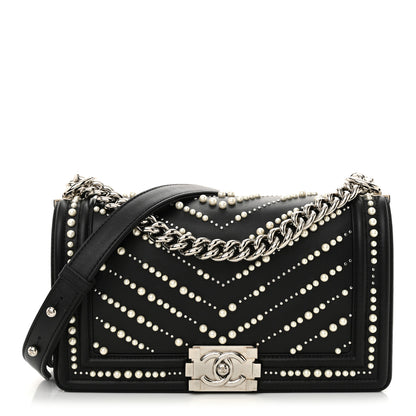 Chanel Calfskin Pearl Chevron Medium Boy Flap Black 1 of 12