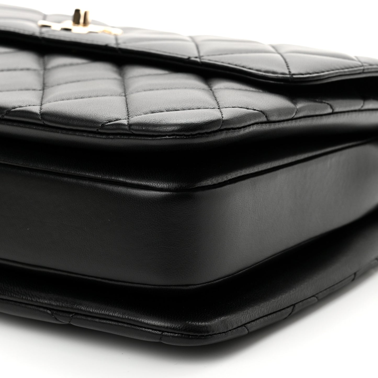 Lambskin Quilted Medium Trendy CC Flap Dual Handle Bag Black