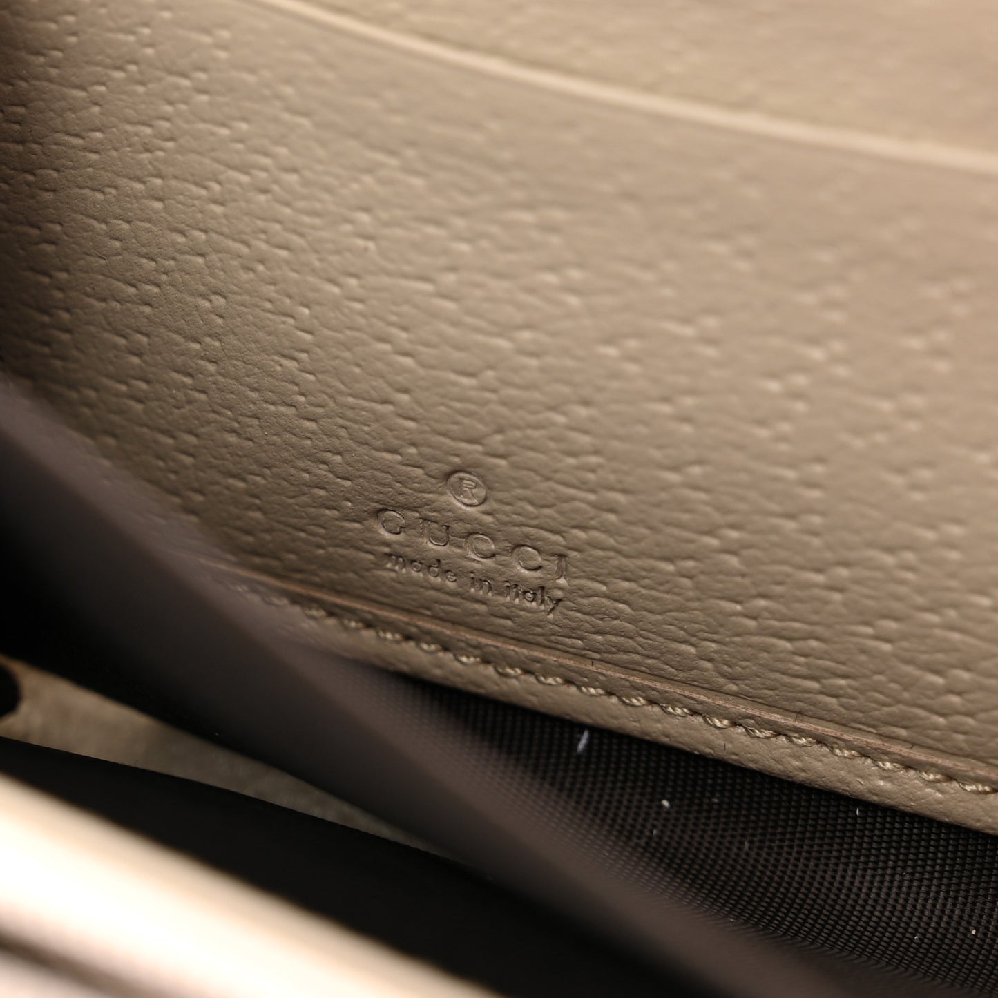 GG Supreme Monogram Textured Dollar Calfskin Web Ophidia Zip Around Wallet Beige Mystic White Oatmeal