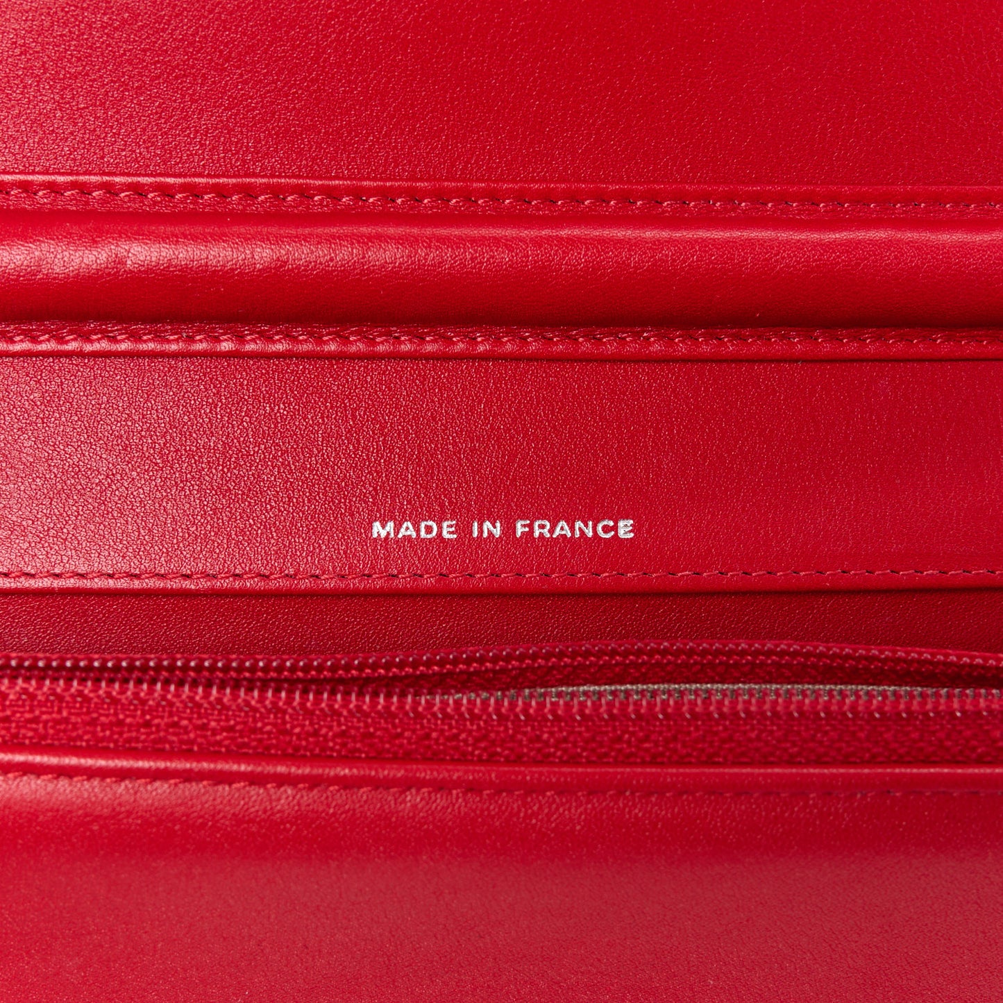 Patent Strass Wallet On Chain WOC Red