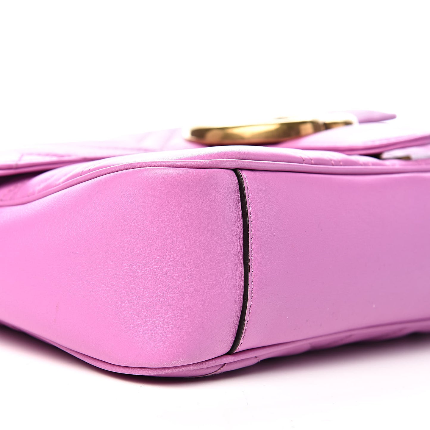 Calfskin Matelasse Medium GG Marmont Shoulder Bag Candy Mousse