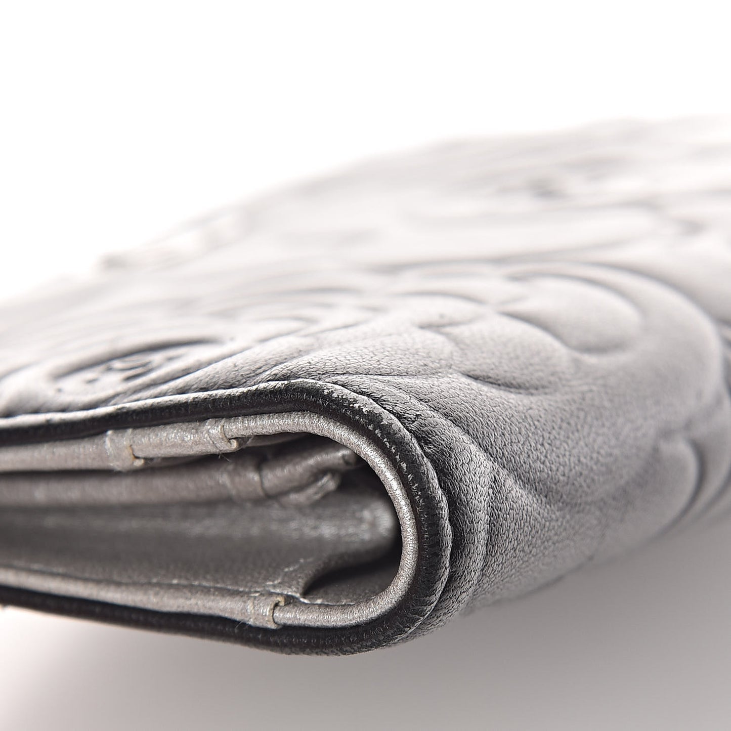 Lambskin Camellia Embossed Yen Wallet Black