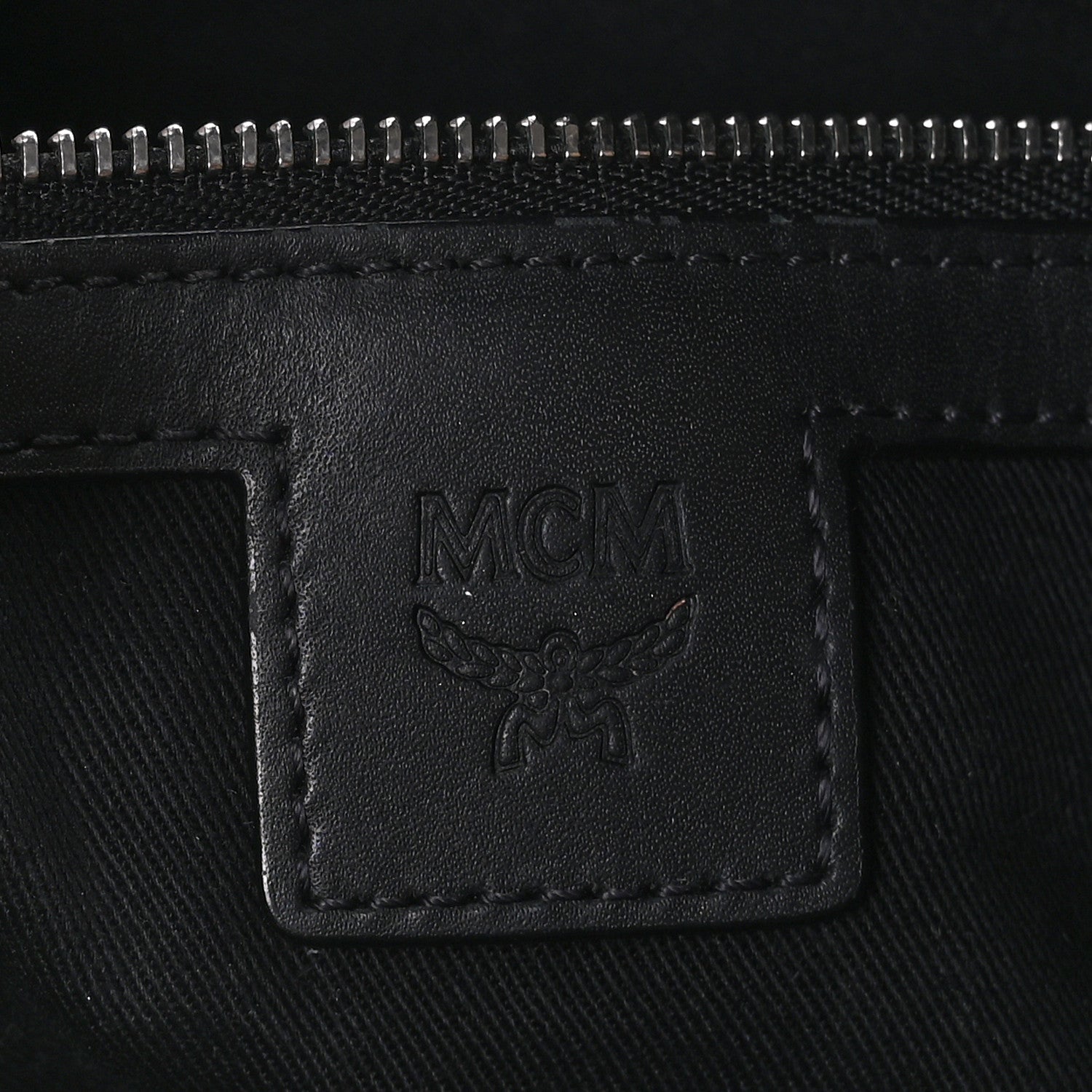 MCM Visetos Original Medium Pouch Black 6 of 8