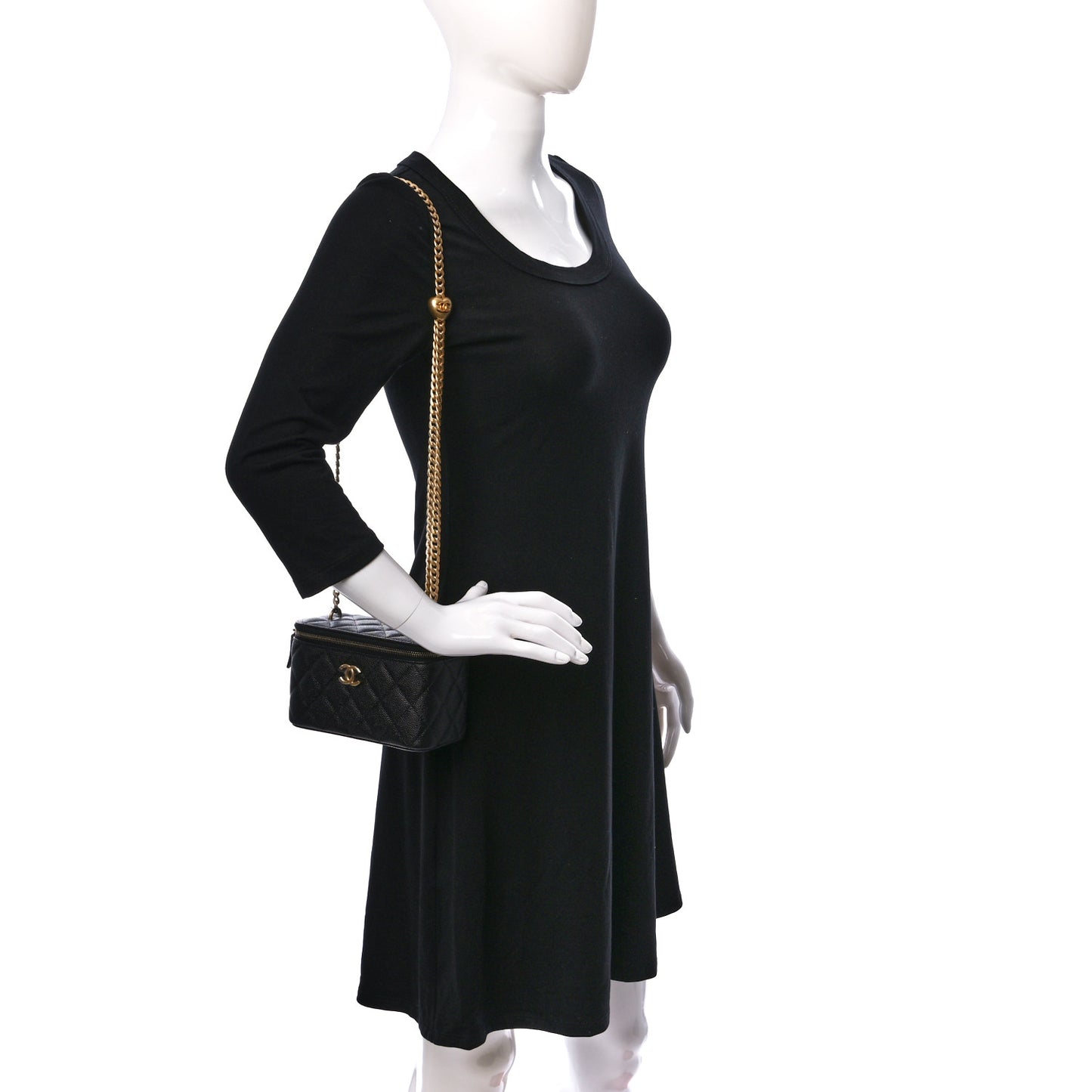 Caviar Quilted Sweetheart Vanity Case Black