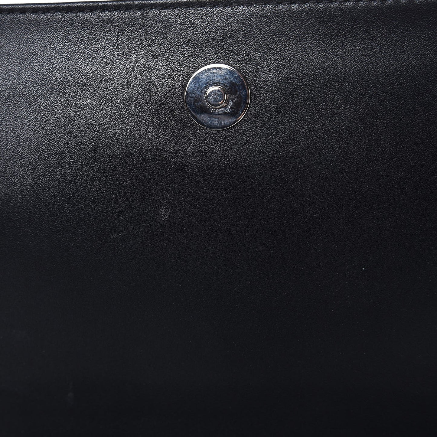 Vinyl Small Lipstick Flap Black
