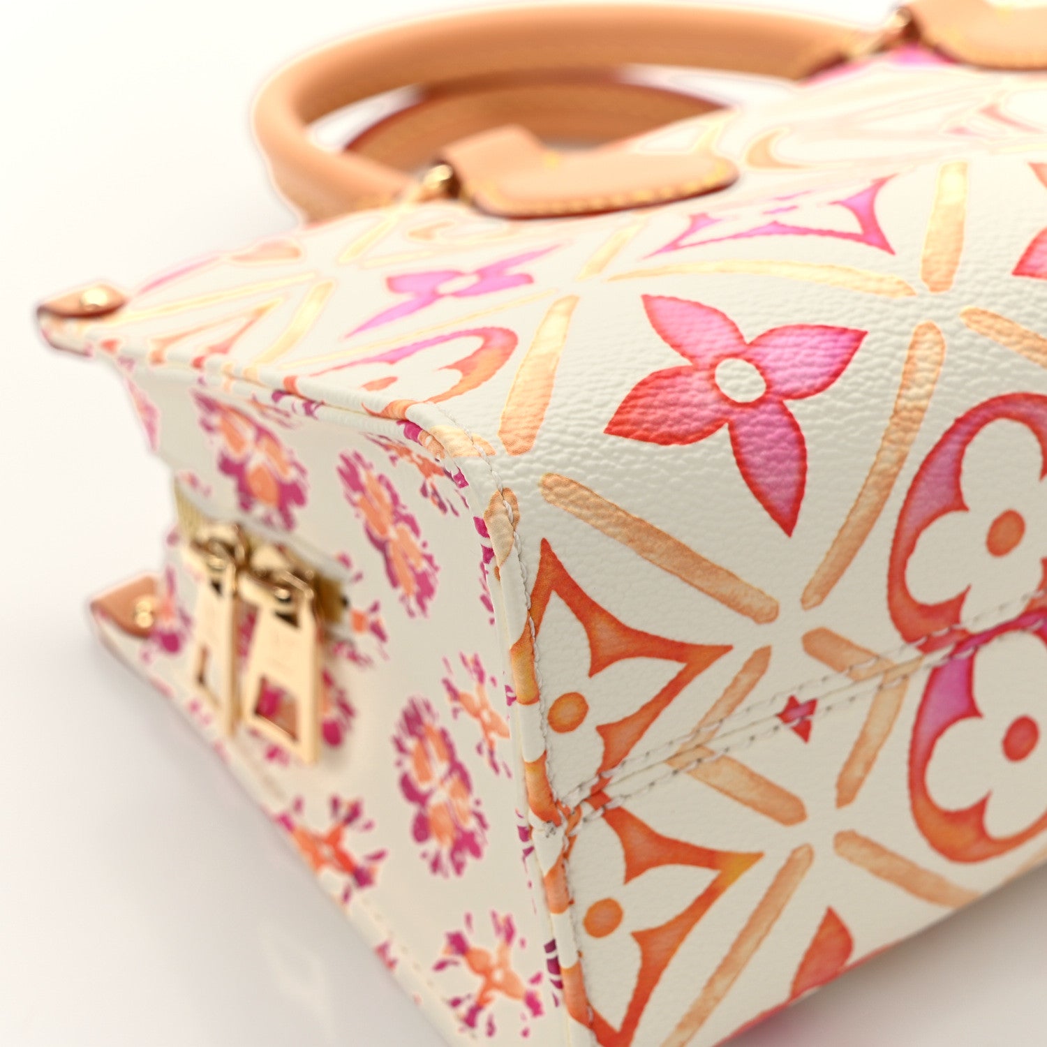 Louis Vuitton Monogram Tiles By The Pool OnTheGo East West Coral 10 of 12